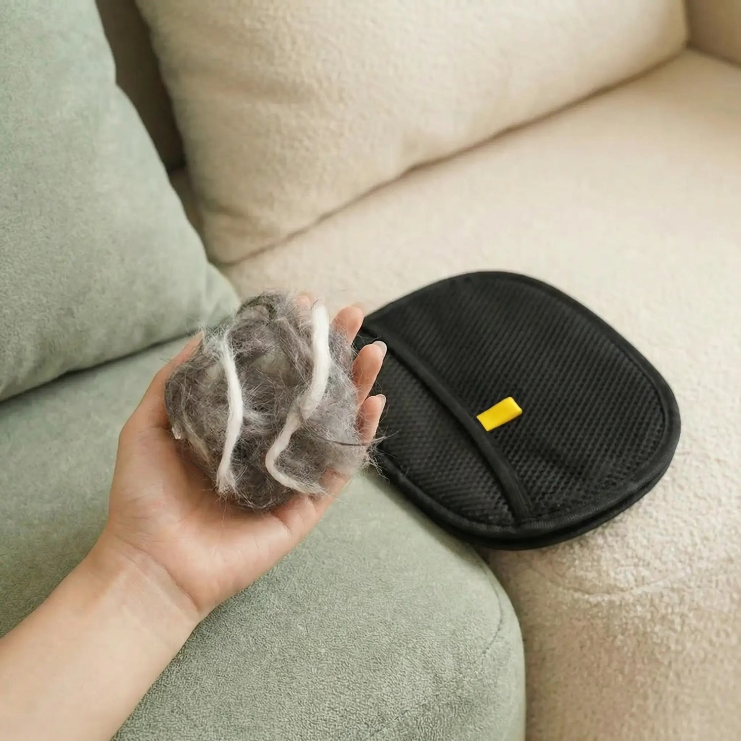 Gant Anti-Poils d’Animaux