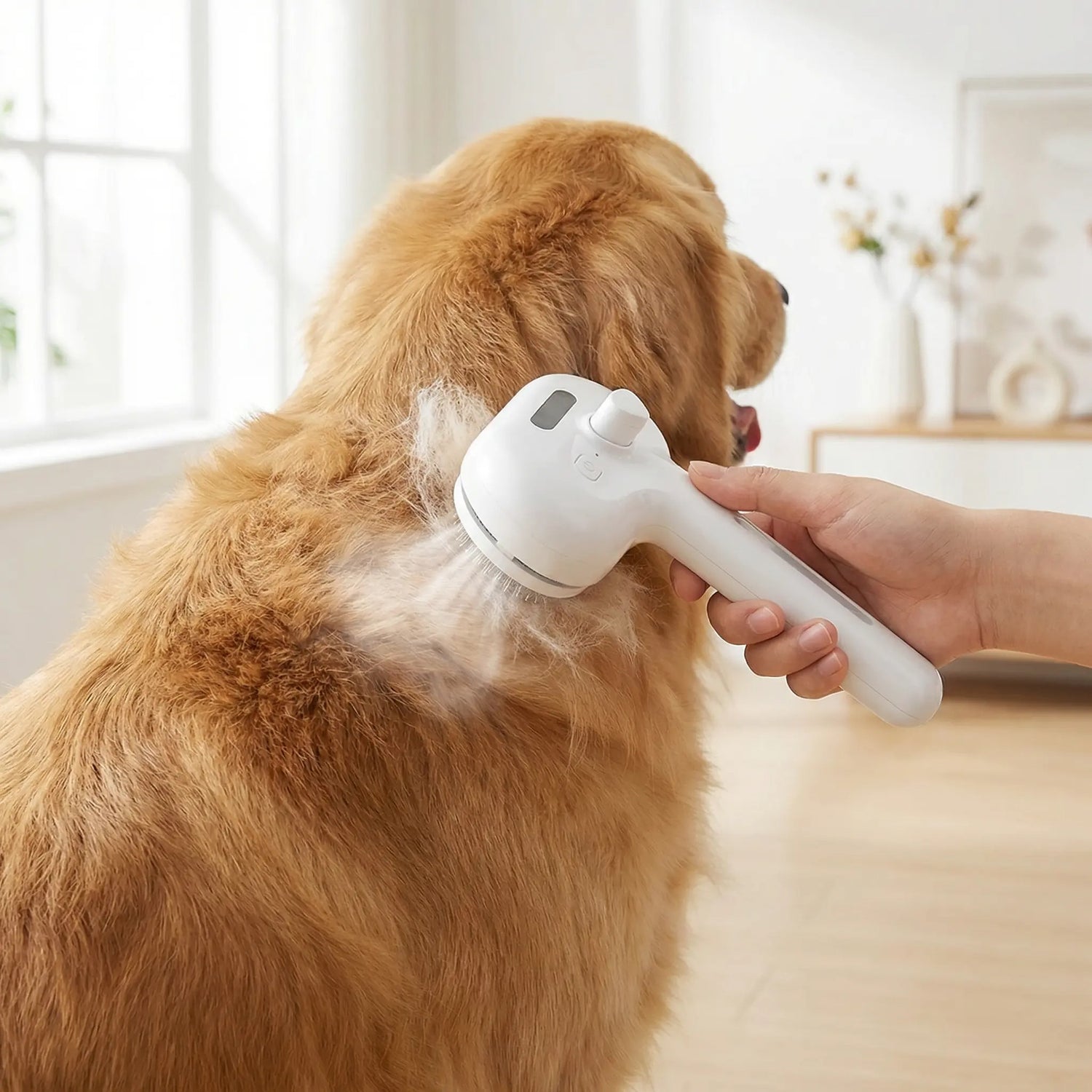 Brosse de toilettage spray pour animaux